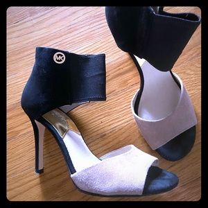 SALE Michael Kors suede heels sandals size 7.5